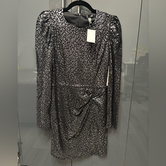 Aqua mini evening dress. Size smaller small. Color black/silver. - Picture 8 of 9